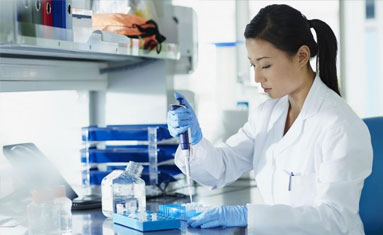 Lady in the picture with service pathology